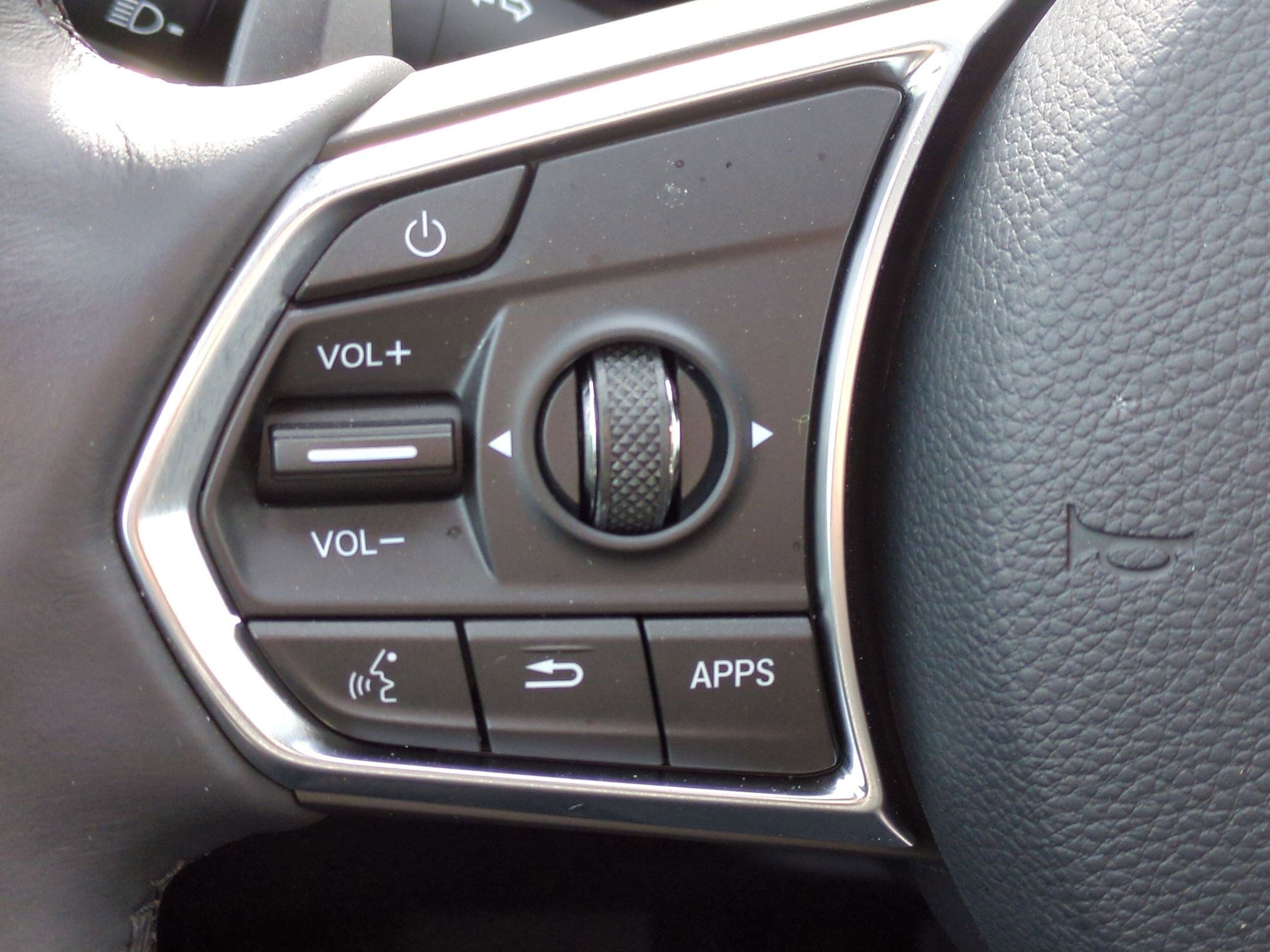 Used 2023 Acura MDX FWD w/ Technology Package image 18