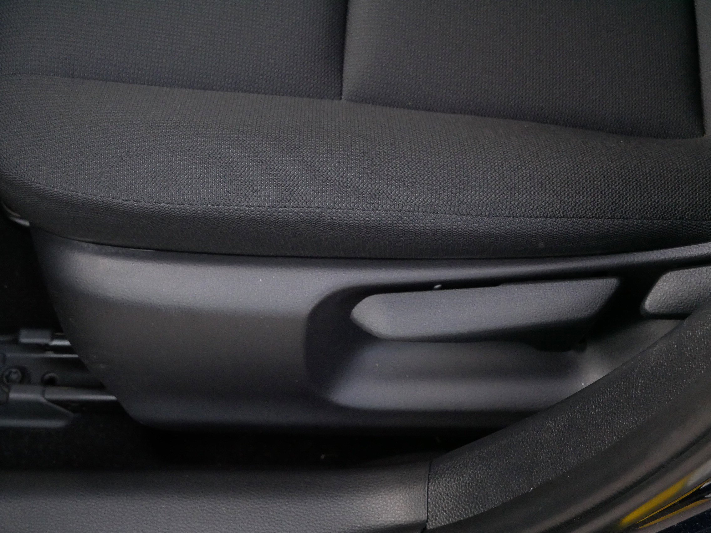 Certified 2024 Toyota Corolla LE image 20