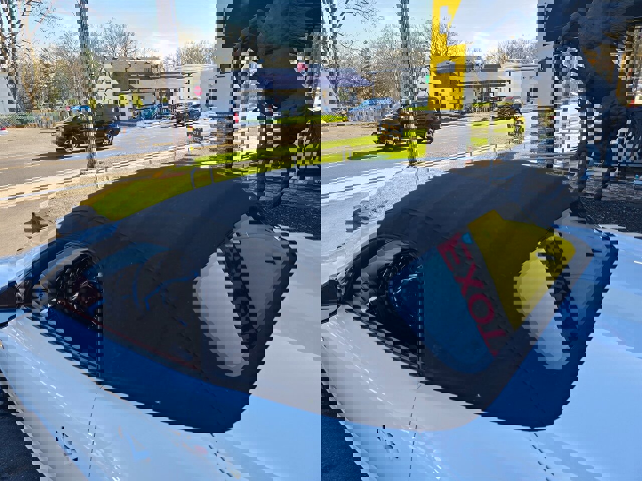 Used 2018 Jaguar F-TYPE R image 33