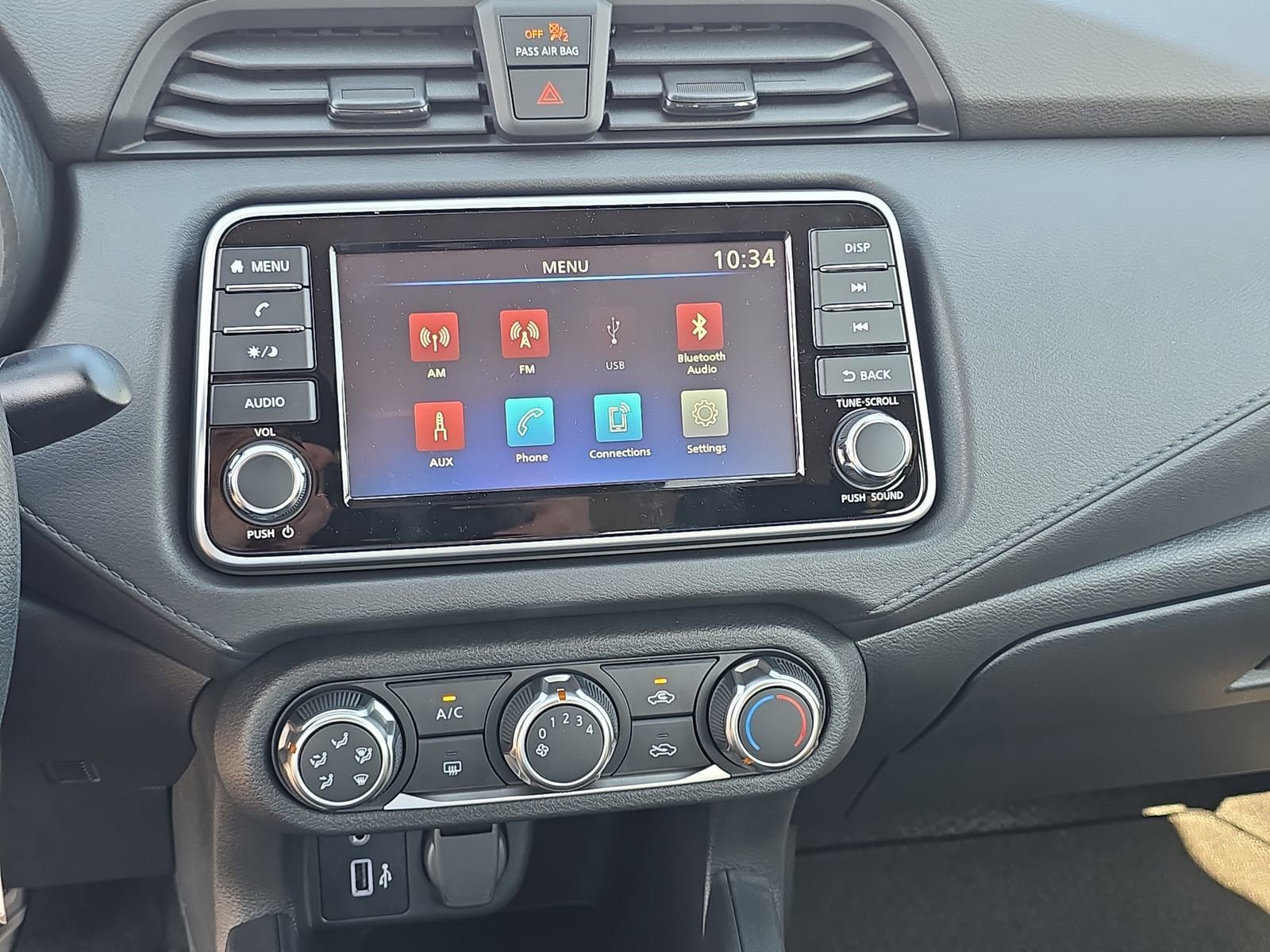 New 2025 Nissan Versa S w/ Trunk Package image 17