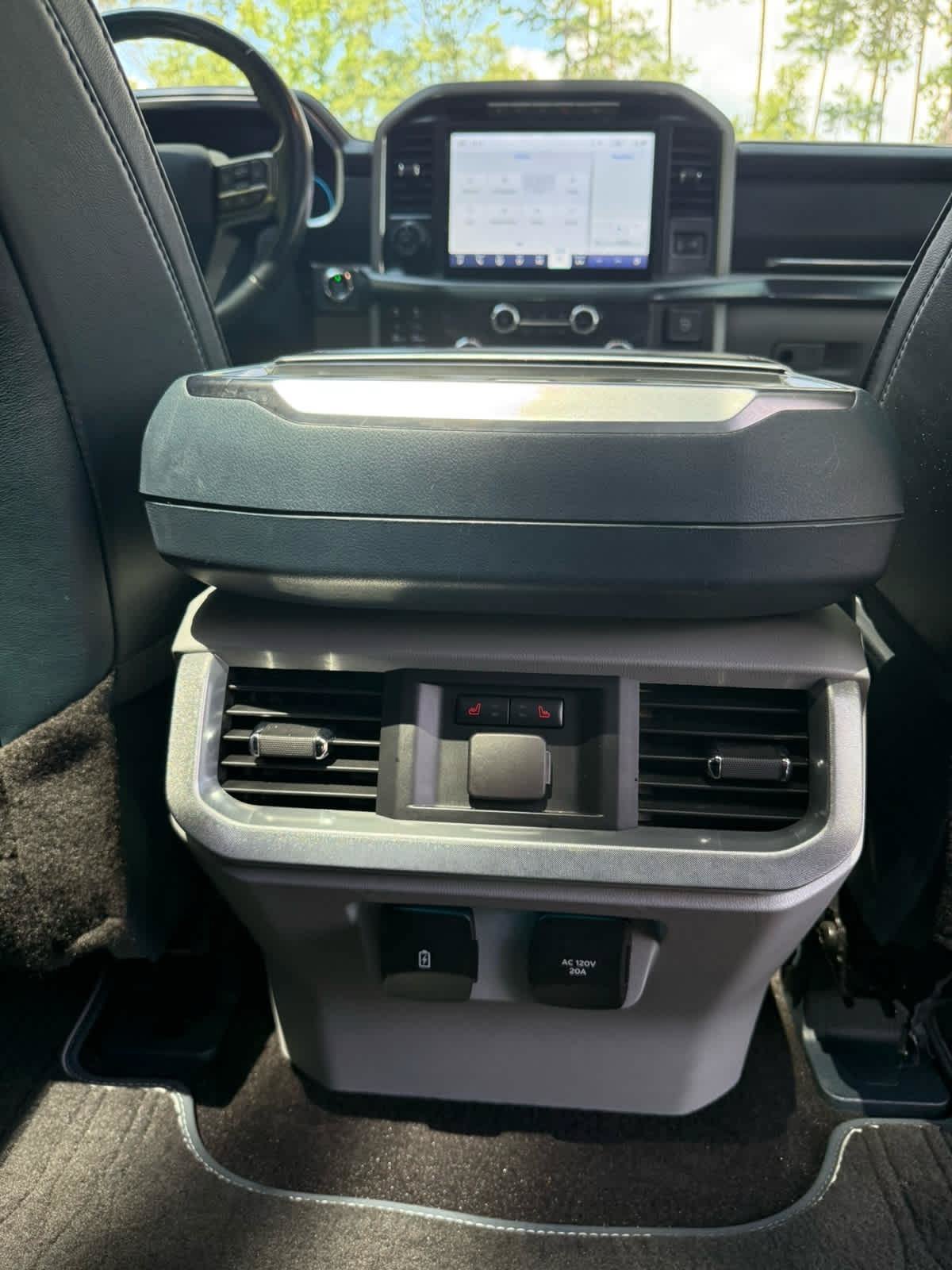 Used 2022 Ford F150 Limited AWD/4WD image 16