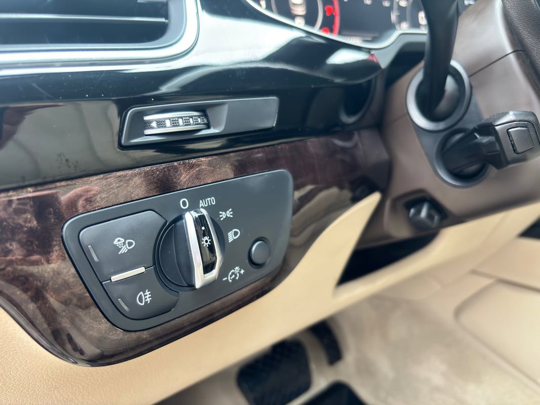 Used 2017 Audi Q7 3.0T Premium Plus image 23