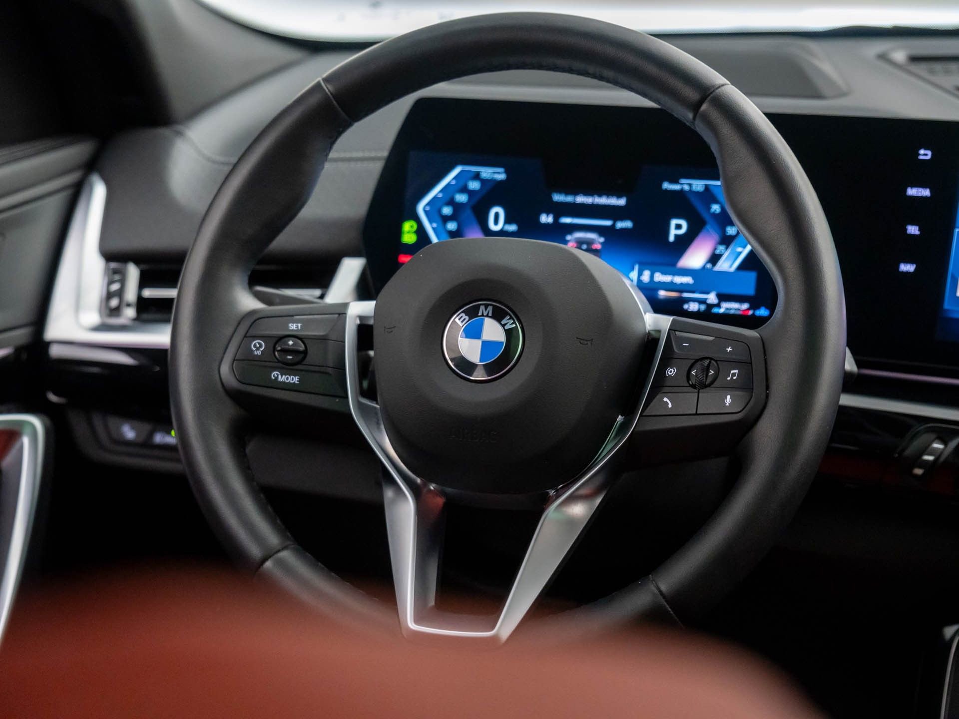 Certified 2025 BMW X2 xDrive28i image 11