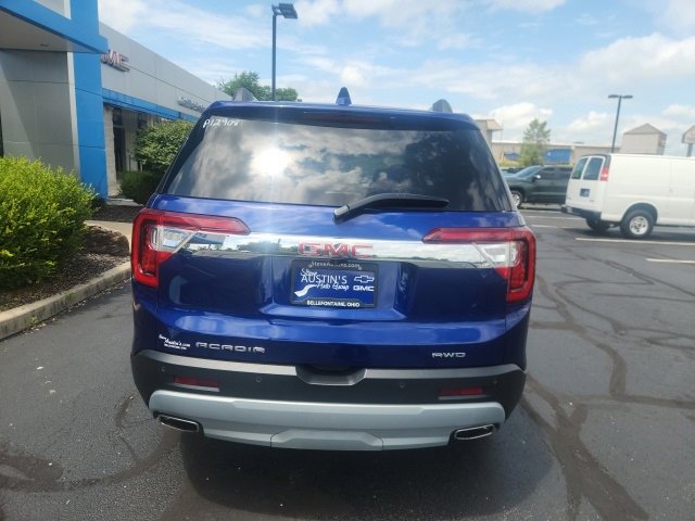 Used 2023 GMC Acadia SLE w/ Driver Convenience Package image 6