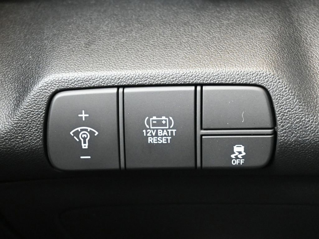 New 2026 Hyundai Elantra Sport w/ Cargo Package FWD image 24