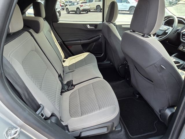 Used 2021 Ford Escape SE image 19