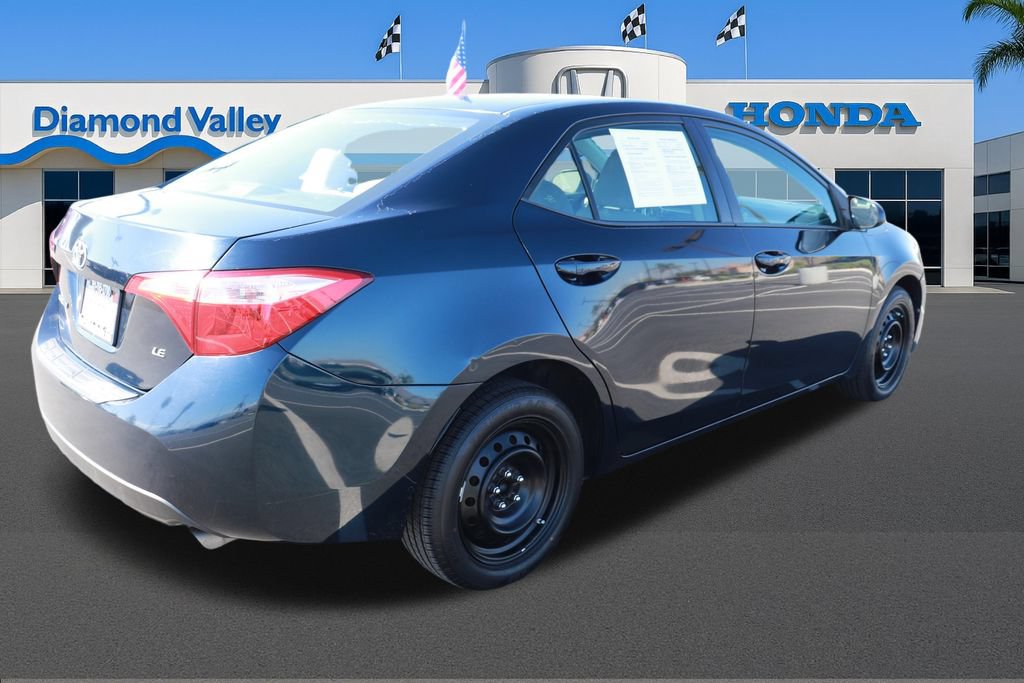 Used 2017 Toyota Corolla LE w/ Carpet Mat Package (TMS) FWD image 8
