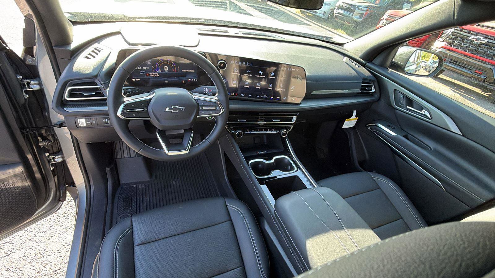 New 2026 Chevrolet Traverse LT FWD image 18