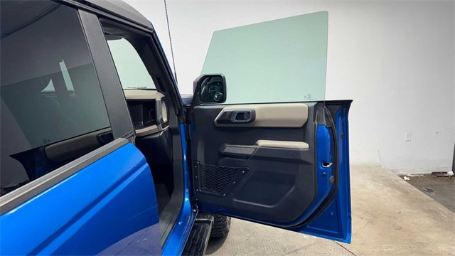 Used 2021 Ford Bronco Wildtrak image 9