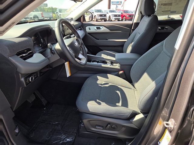New 2026 Ford Explorer Active RWD image 30