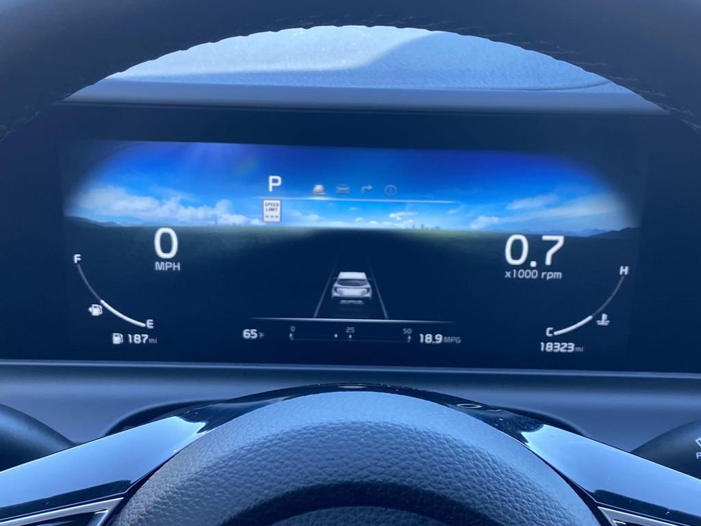 Used 2024 Kia Seltos SX w/ SX Sunroof Package image 31