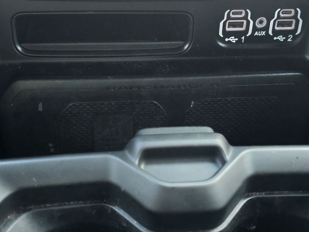 Used 2024 RAM 2500 Limited image 33