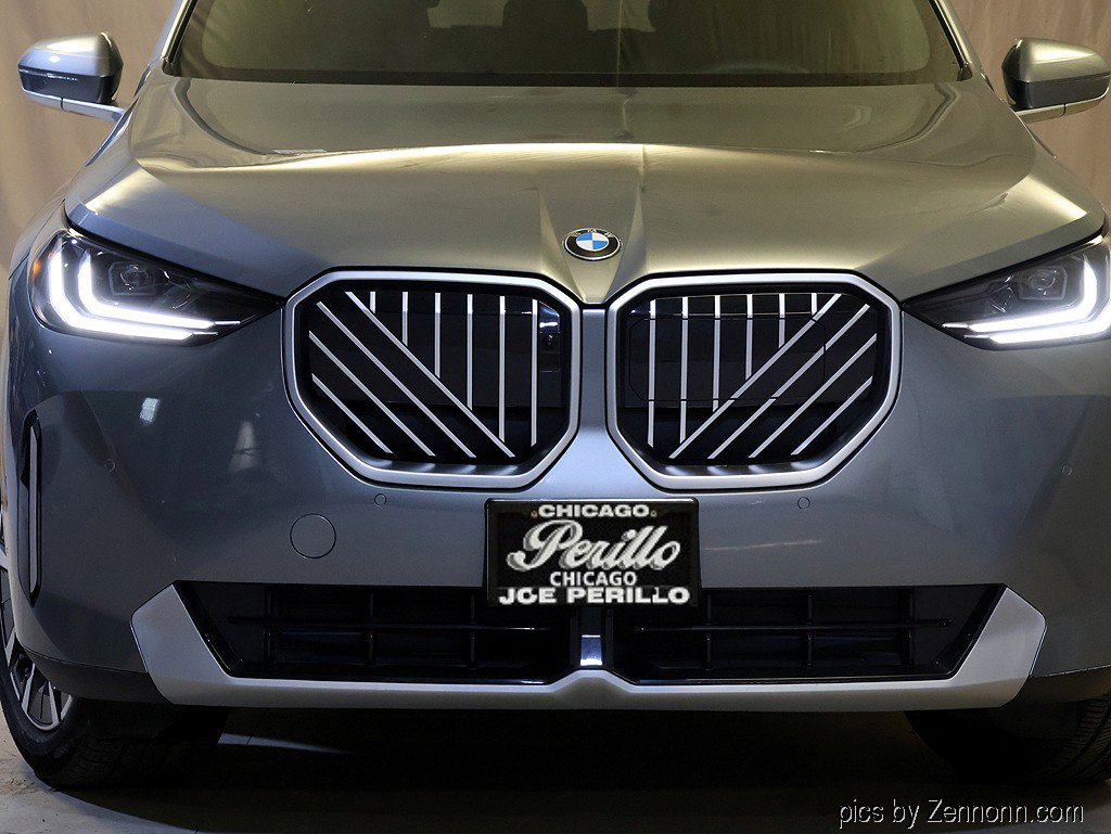 Used 2025 BMW X3 xDrive30i w/ Premium Package image 6