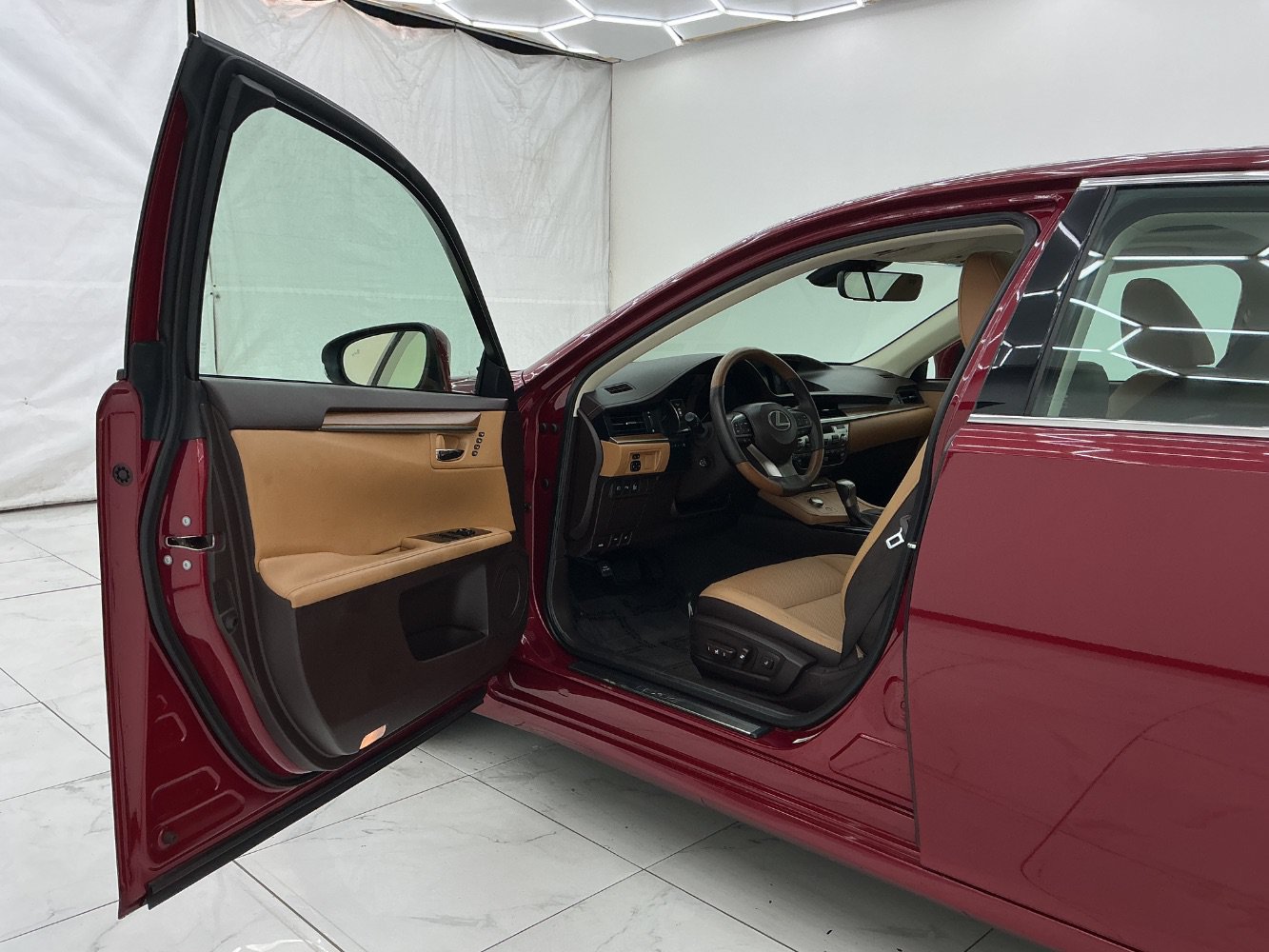 Used 2017 Lexus ES 350 w/ Premium Package FWD image 16