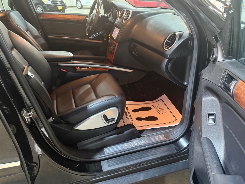 Used 2009 Mercedes-Benz ML 350 4MATIC image 8