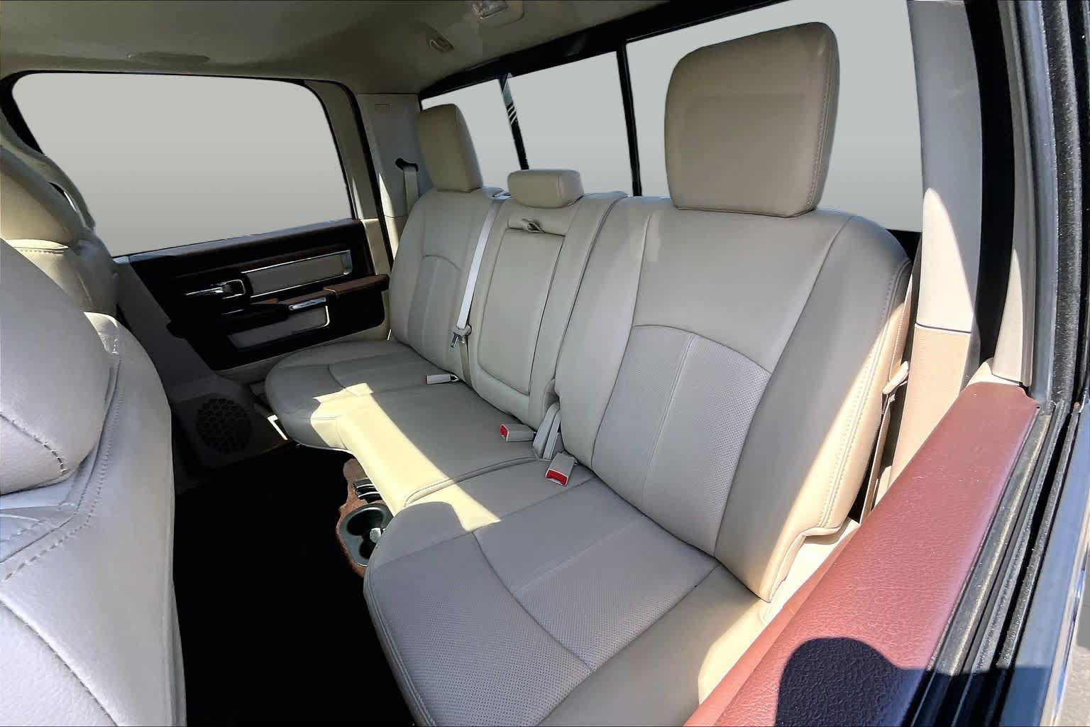 Used 2017 RAM 1500 Laramie w/ Convenience Group AWD/4WD image 20