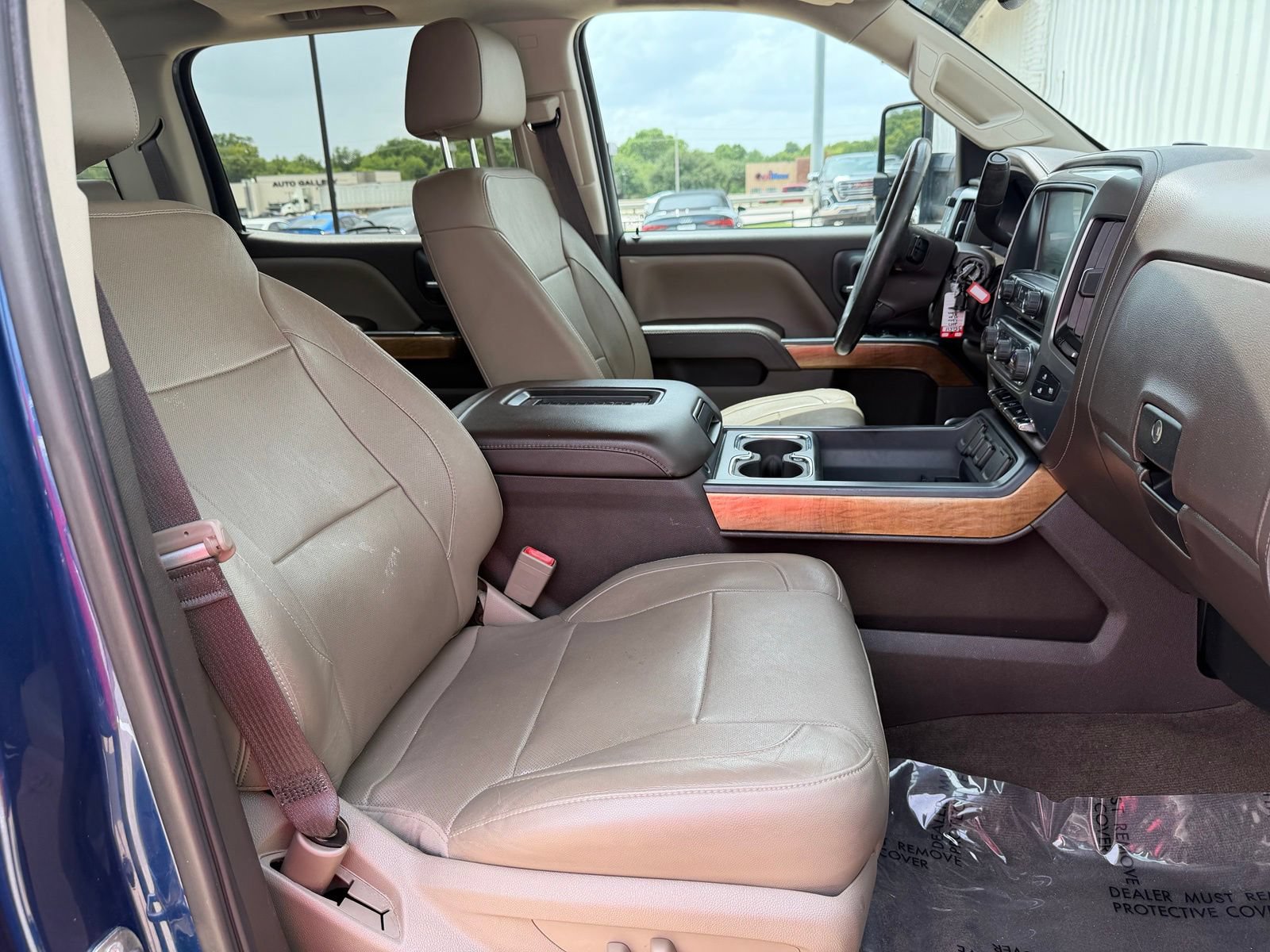 Used 2017 Chevrolet Silverado 1500 LTZ w/ Sport Package AWD/4WD image 22