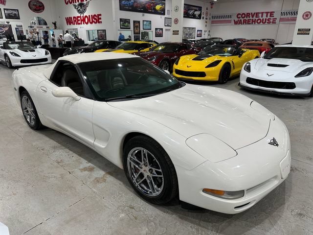 Used 2002 Chevrolet Corvette Convertible w/ Preferred Equipment Group2 RWD image 25