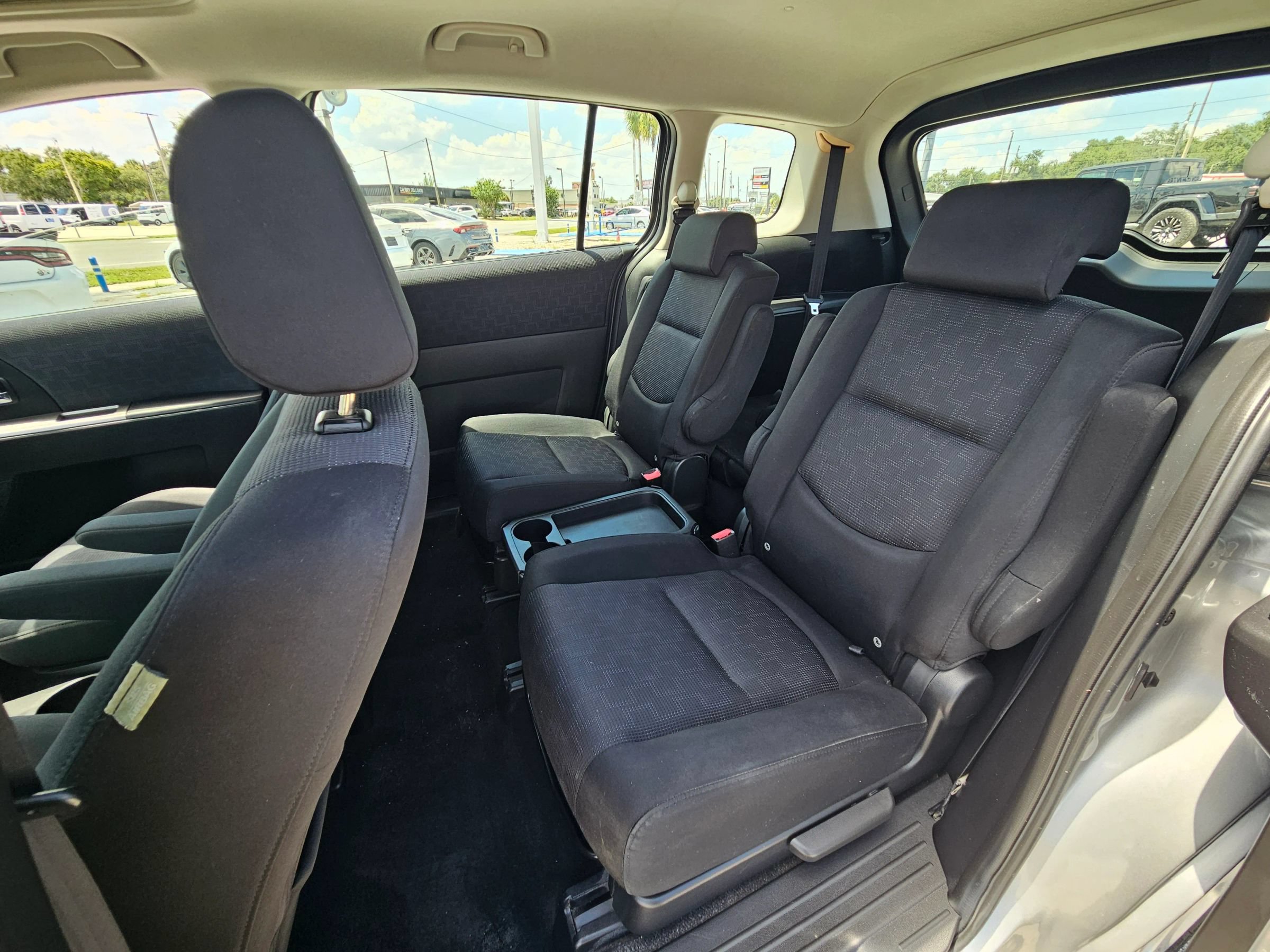 Used 2008 MAZDA MAZDA5 Touring FWD image 13