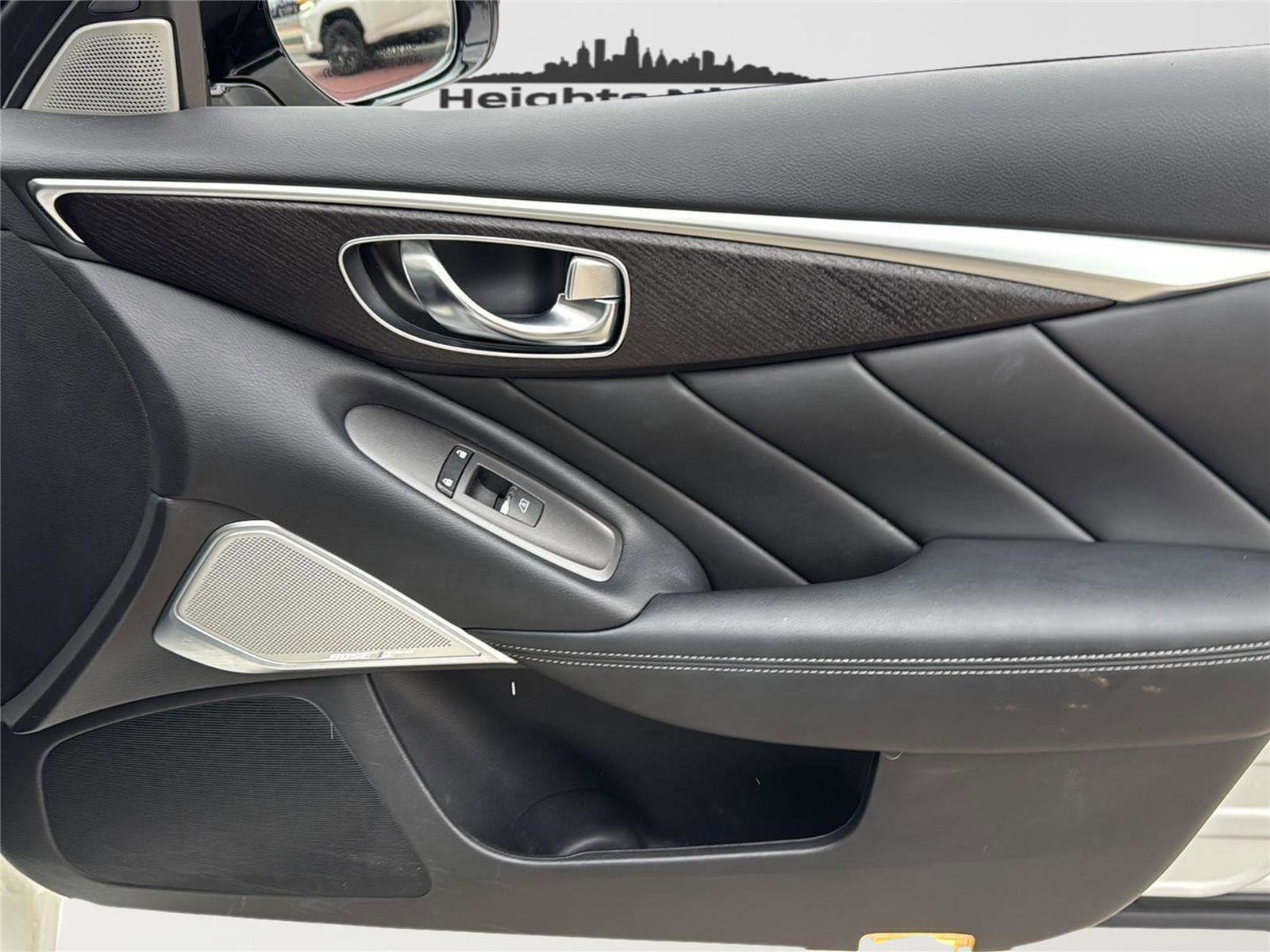 Used 2022 INFINITI Q50 Sensory image 33