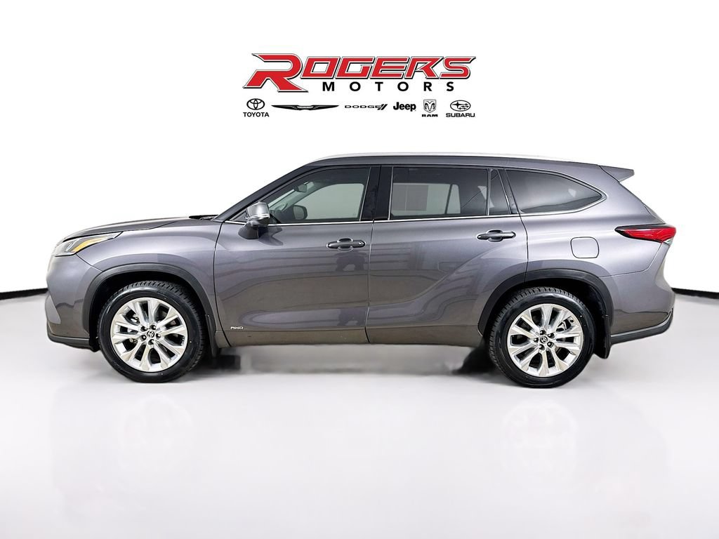 Used 2022 Toyota Highlander Limited AWD/4WD image 9