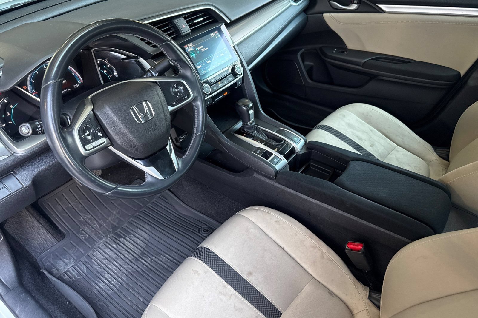 Used 2019 Honda Civic EX image 9