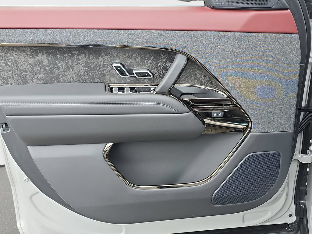 New 2025 Land Rover Range Rover Sport Dynamic SE AWD/4WD image 28