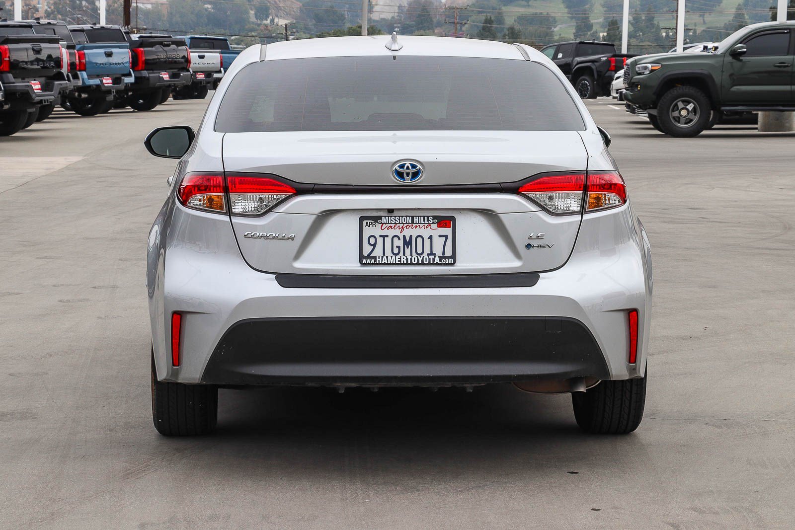 Certified 2025 Toyota Corolla LE FWD image 6