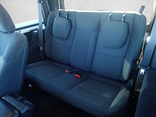 Used 2023 Jeep Wrangler Sport S image 9