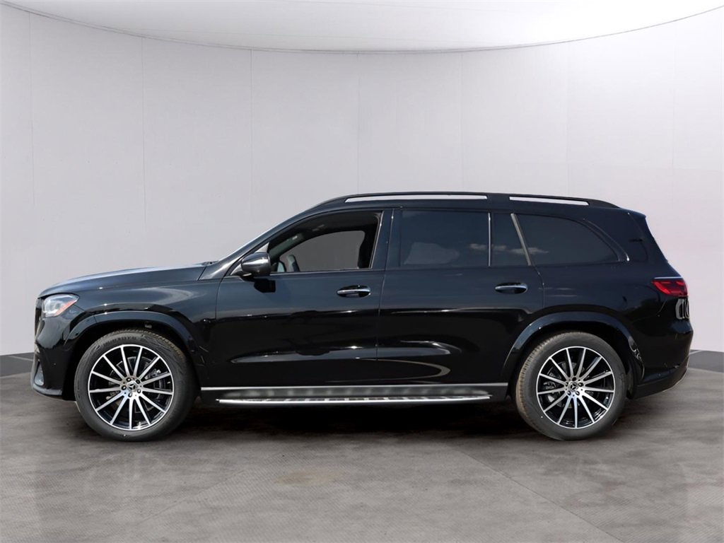 New 2026 Mercedes-Benz GLS 580 4MATIC image 3