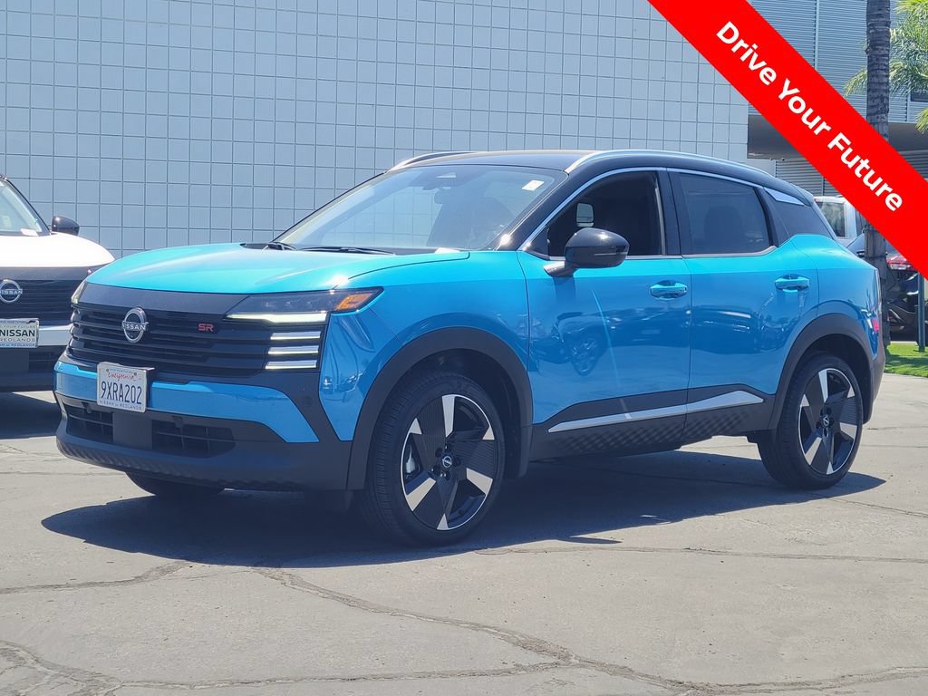 Certified 2025 Nissan Kicks SR FWD image 2