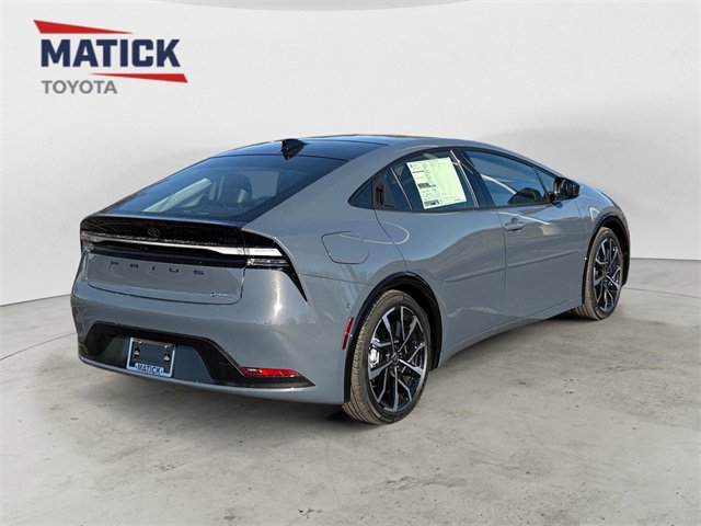 New 2026 Toyota Prius Plug-In Hybrid image 7