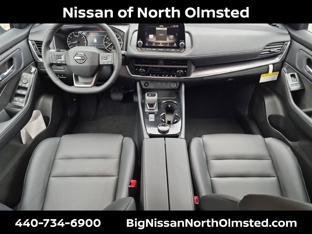 New 2026 Nissan Rogue Dark Armor AWD/4WD image 17
