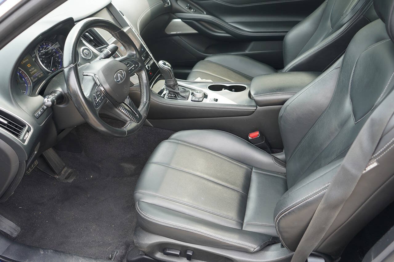 Used 2019 INFINITI Q60 3.0t Luxe AWD/4WD image 15