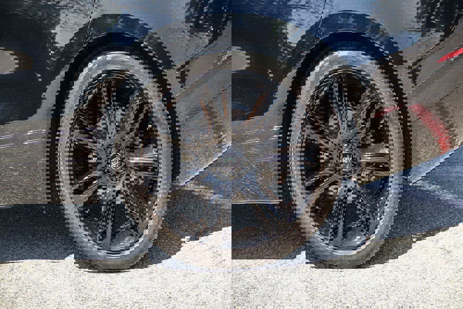 Used 2023 Land Rover Range Rover Velar HST image 8