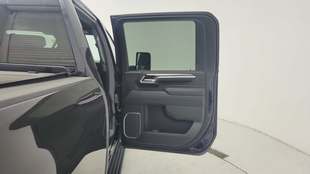 Certified 2024 Chevrolet Silverado 2500 LTZ w/ LTZ Premium Texas Edition AWD/4WD image 25