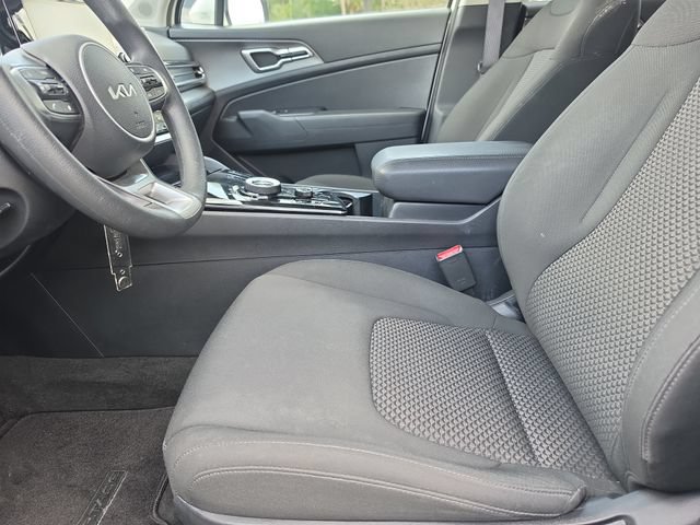 Certified 2023 Kia Sportage LX AWD/4WD image 14