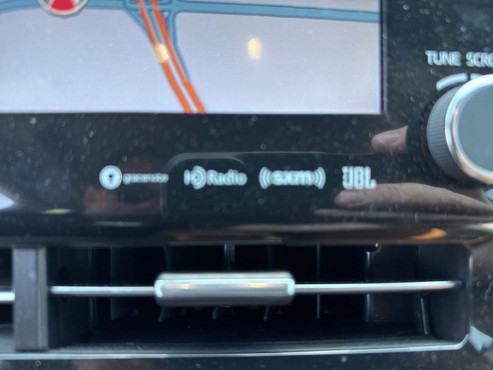 Used 2022 Toyota Avalon Touring w/ Advanced Safety Package image 21