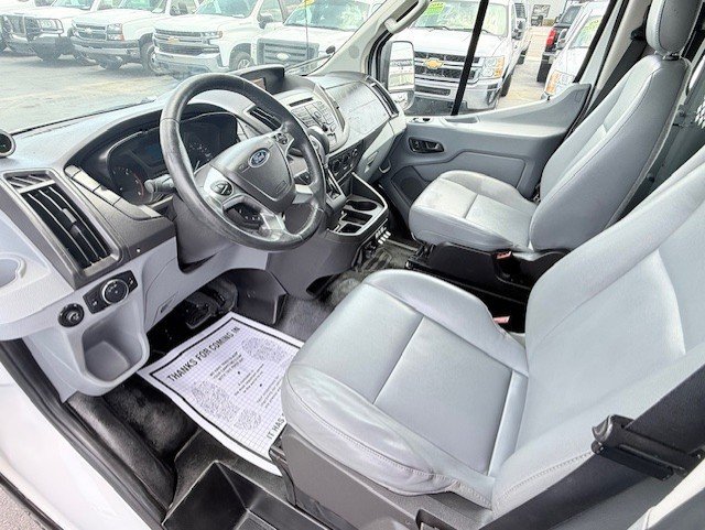 Used 2015 Ford Transit 250 130 Low Roof RWD image 17