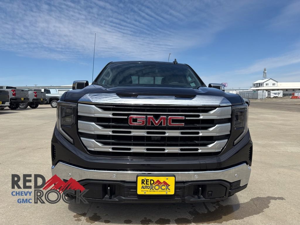 New 2025 GMC Sierra 1500 SLE image 3