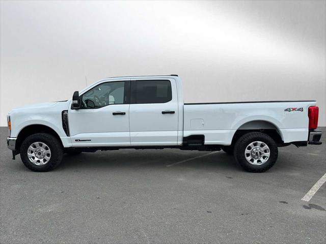 Used 2023 Ford F350 XLT image 6