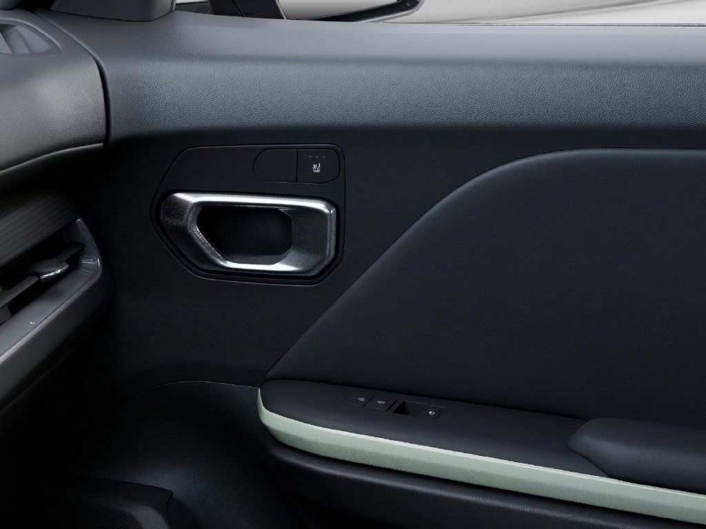 New 2026 Kia K4 GT-Line FWD image 25