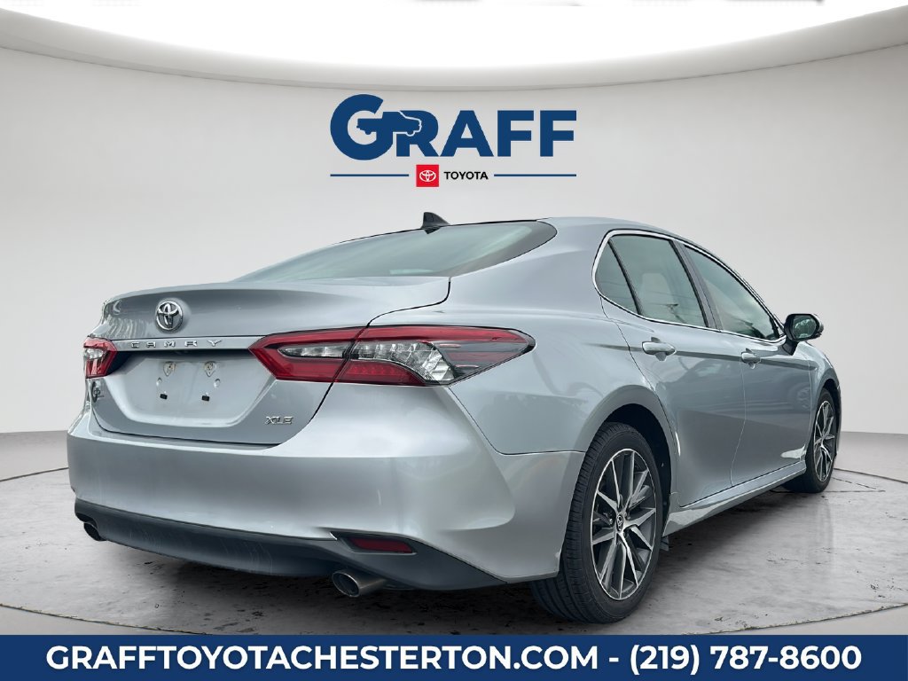 Used 2024 Toyota Camry XLE FWD image 8