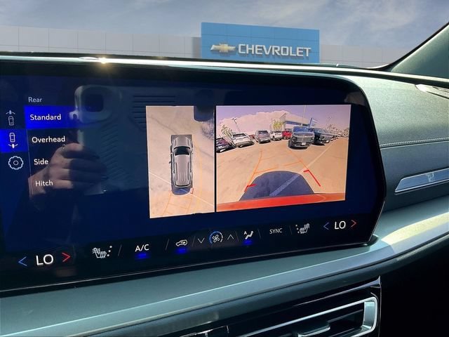 New 2026 Chevrolet Traverse LT w/ Midnight/Sport Edition FWD image 7
