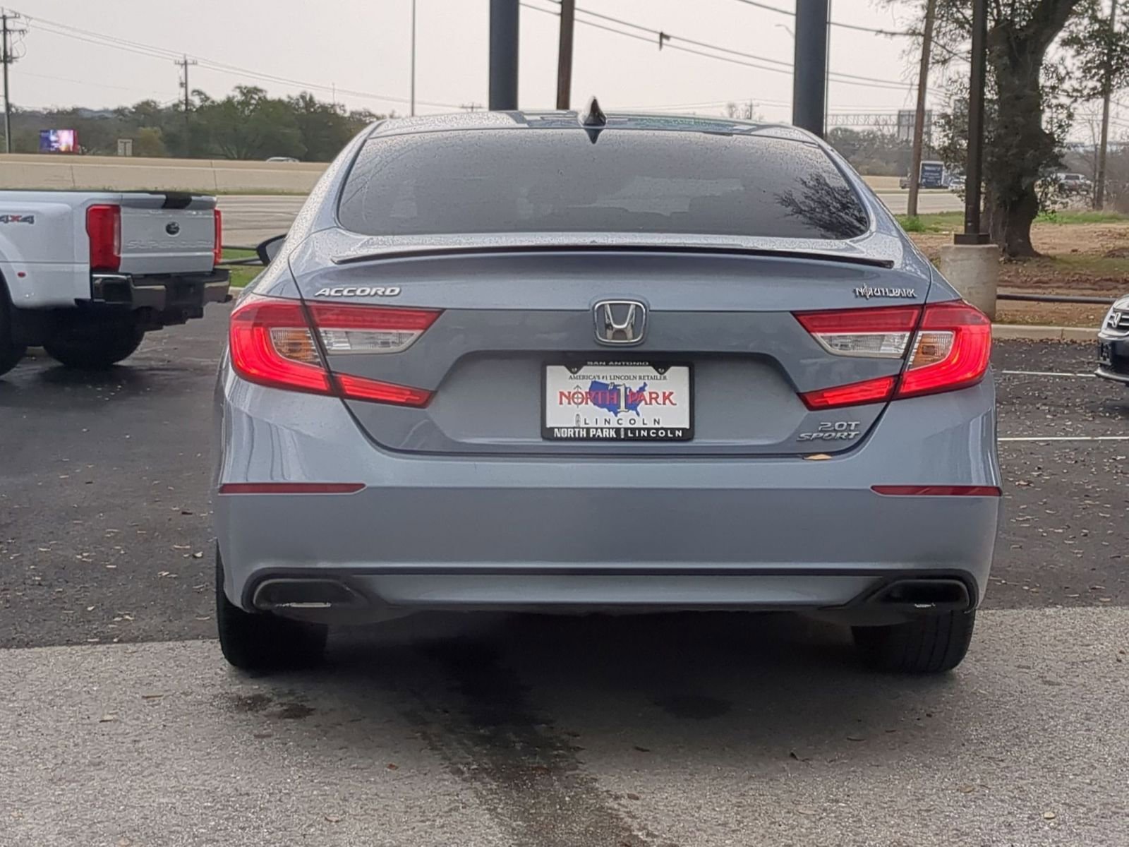 Used 2021 Honda Accord Sport image 4