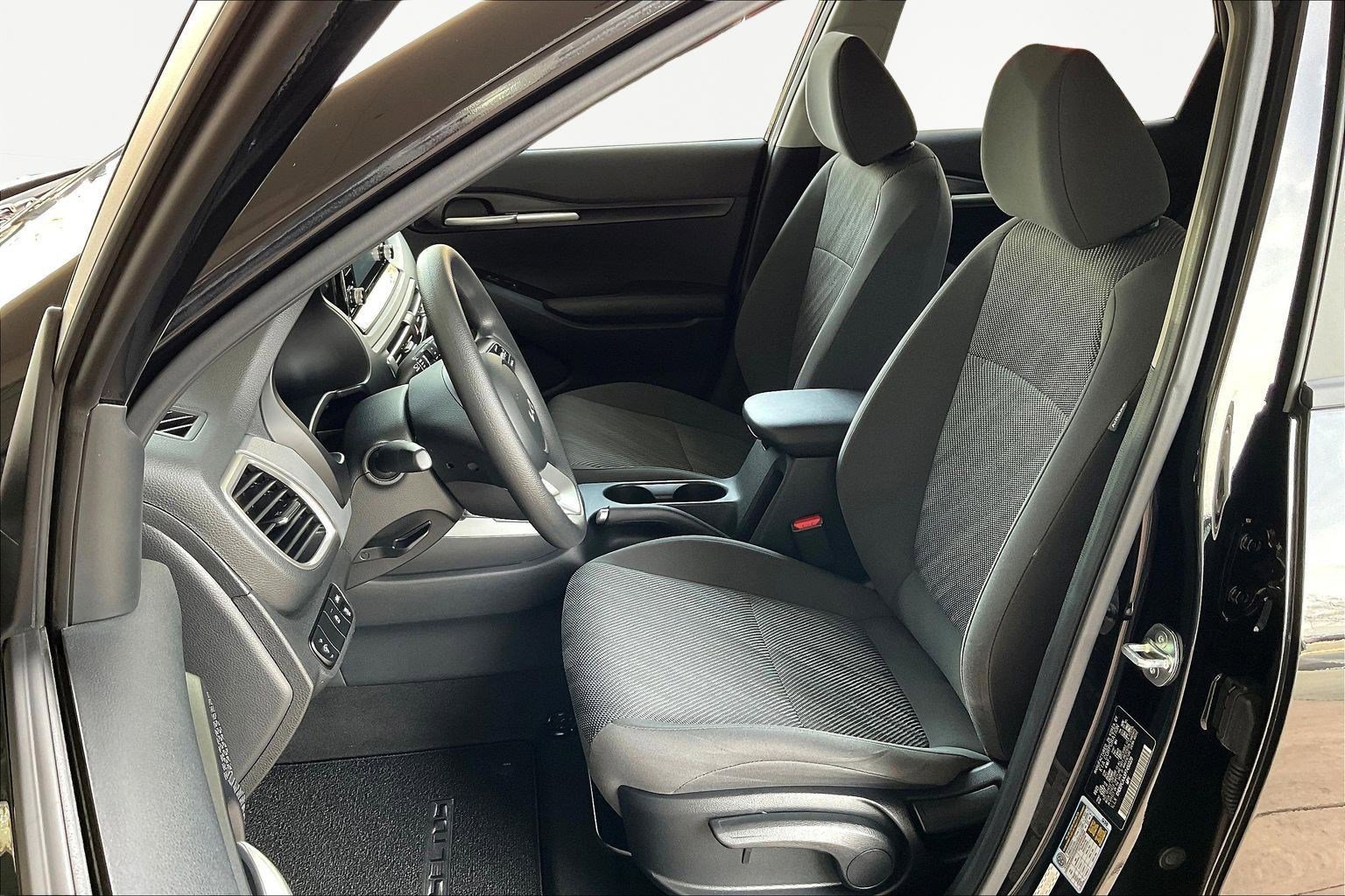 Used 2023 Kia Seltos LX image 20