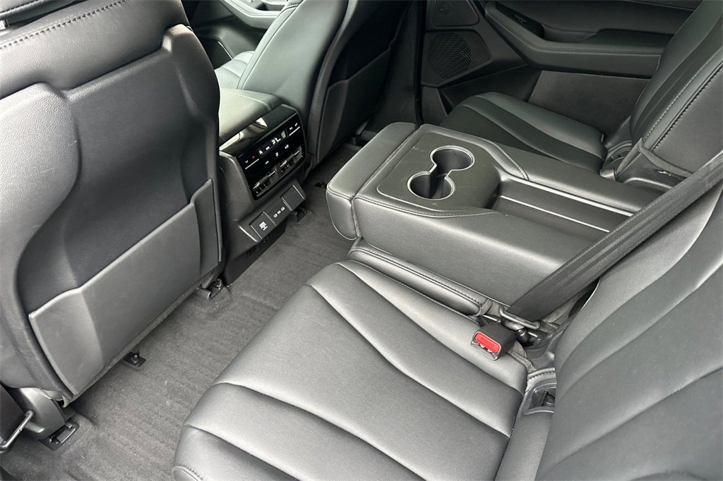 Certified 2025 Acura MDX FWD image 13