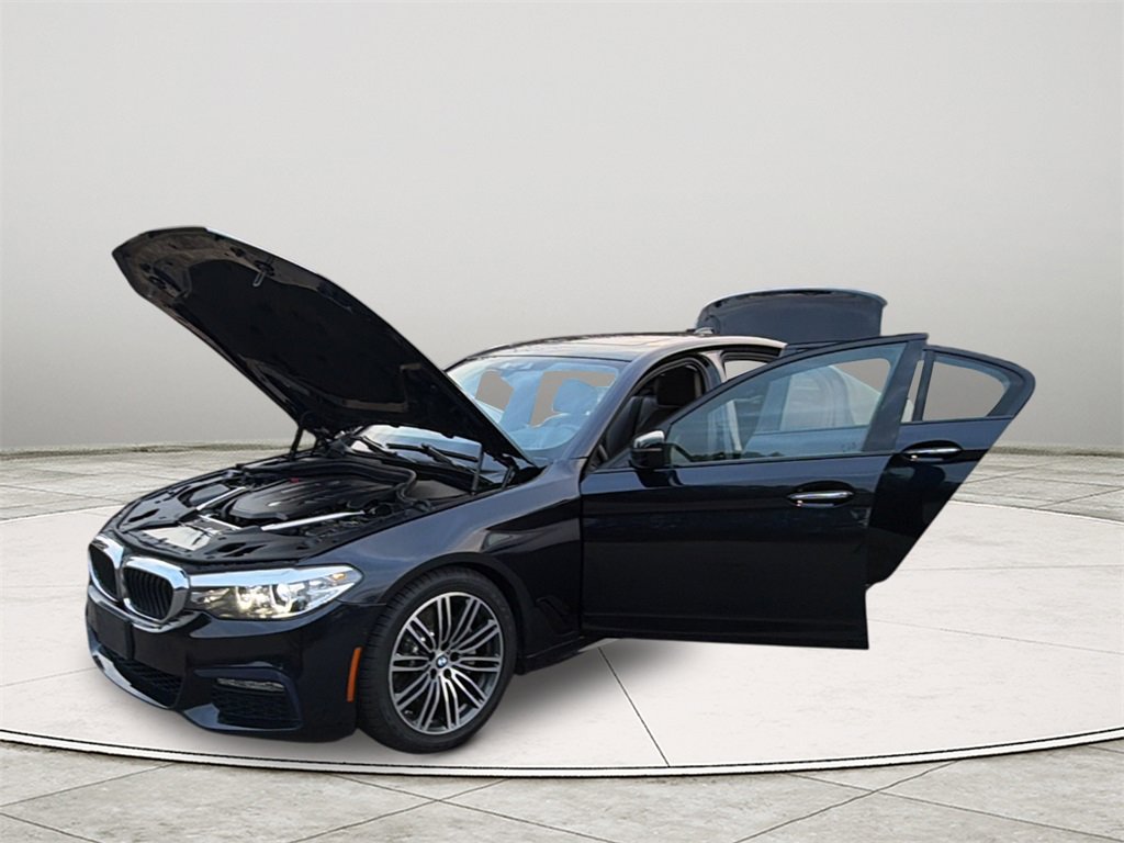 Used 2018 BMW 540i xDrive w/ M Sport Package image 39