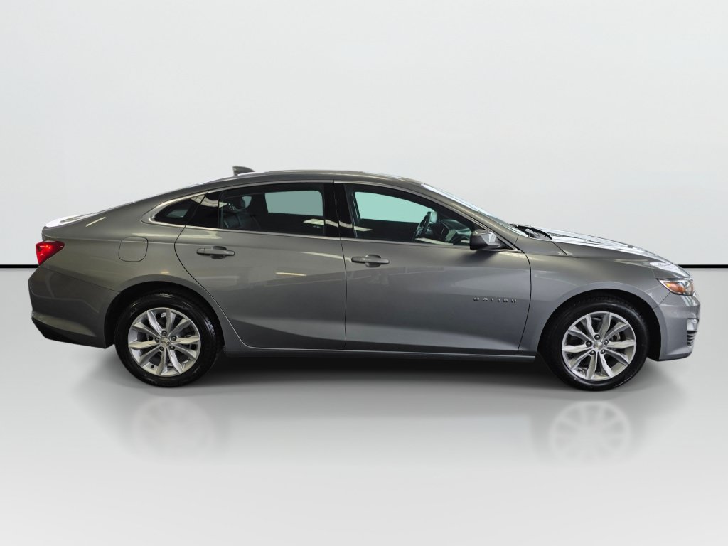 Used 2024 Chevrolet Malibu LT FWD image 2