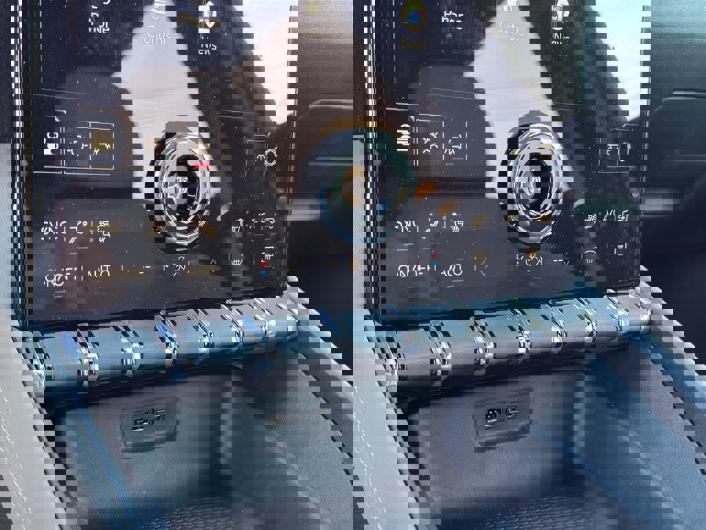 New 2026 GMC Terrain Elevation w/ Elevation Premium Package image 14